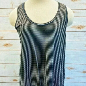 LUSH Women Sleeveless Pull Over Round Neck Stretchy Striped Shirt Size Medium